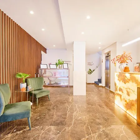 Moon & Sun Hotell