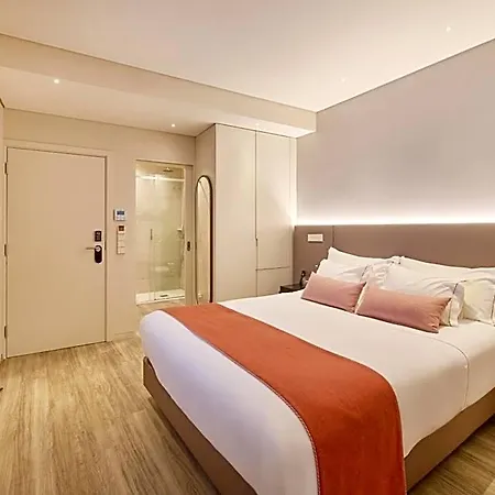 Hotel Moon & Sun Braga