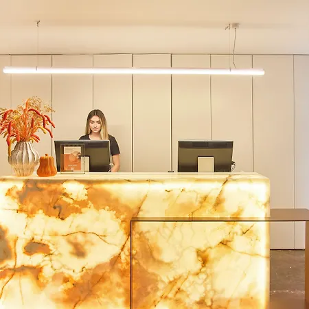 Hotell Moon & Sun