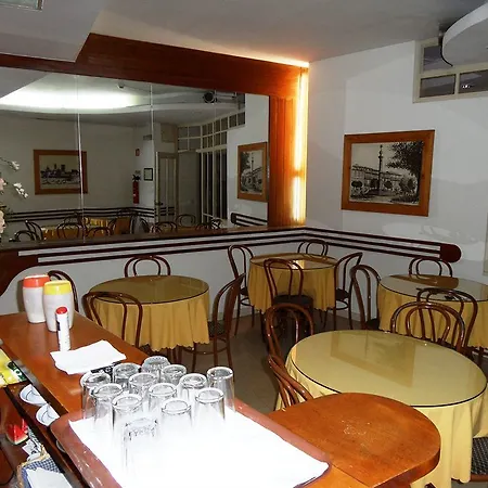 Hotel Moon & Sun 4*