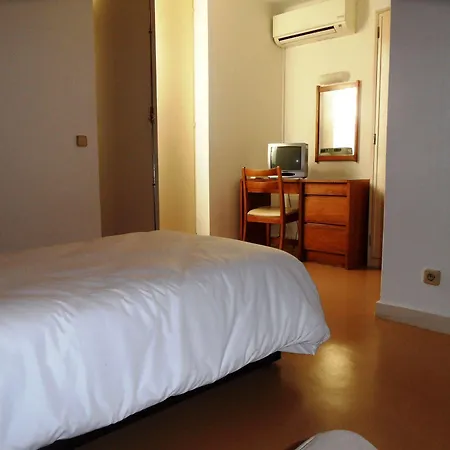 Moon & Sun Hotel